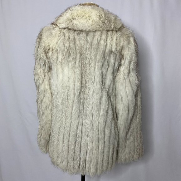 Saga Fox Fur Coat White Cream Gray - Picture 6 of 16